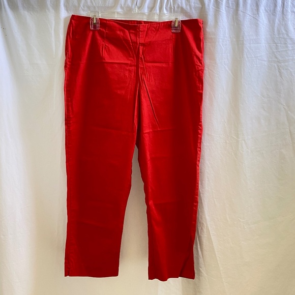 Boston Proper Red Capri Size: 14 - Picture 2 of 8